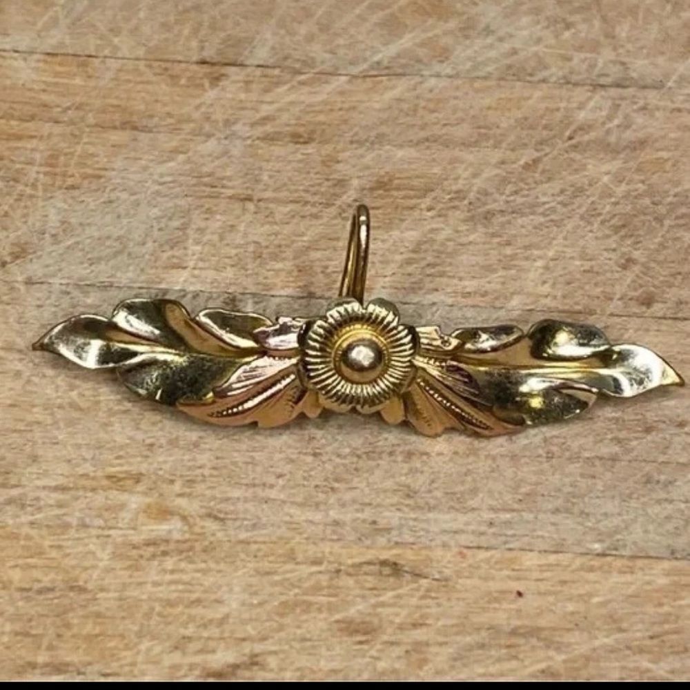 Antique Gold Floral Leaf Convertible Pendant Brooch
